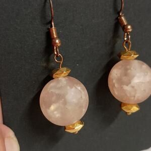NWT Handmade Crackled Globe Earrings – Pink Champagne